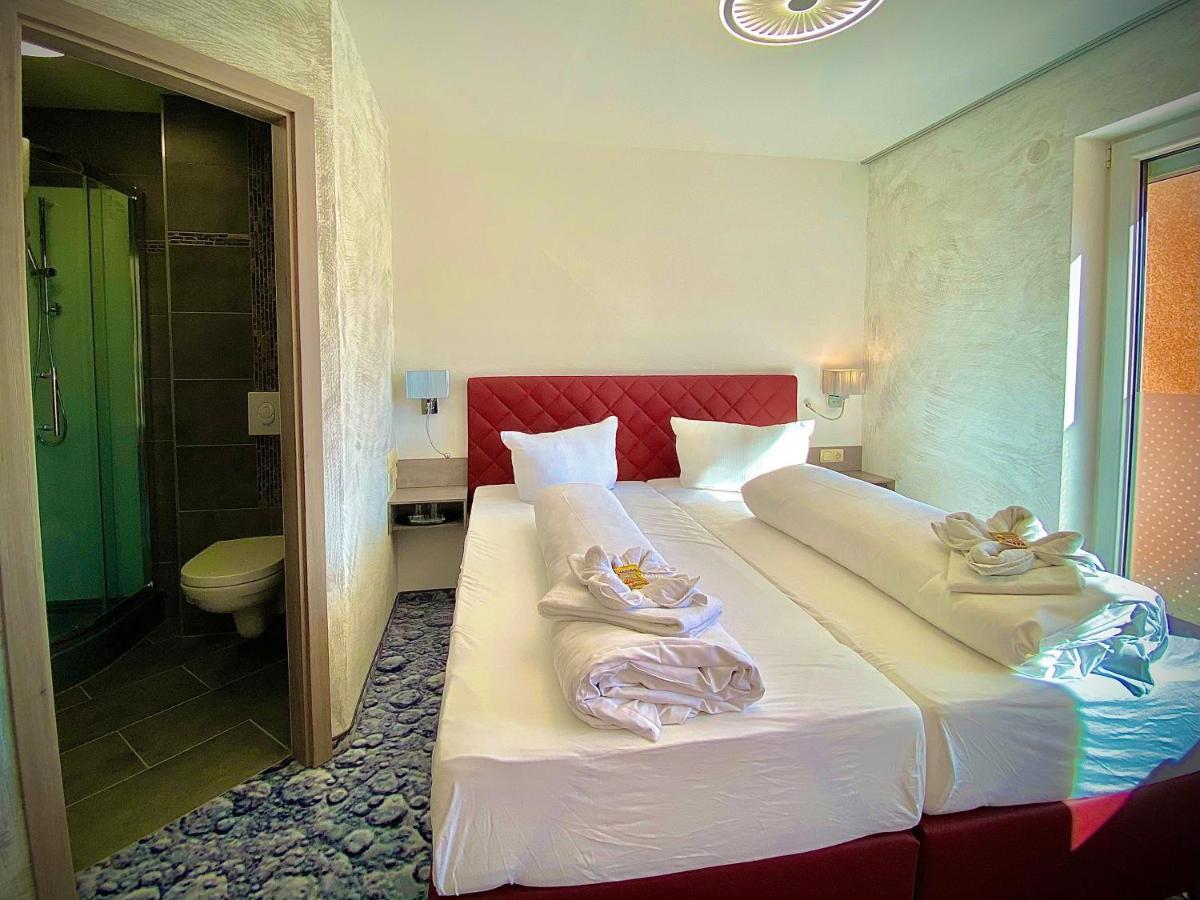 Meister Baer Hotel Wettiner Hof Glauchau Esterno foto