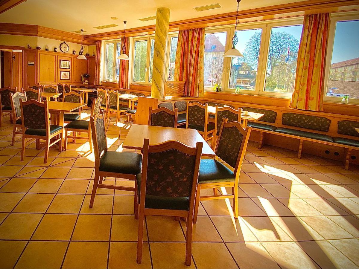 Meister Baer Hotel Wettiner Hof Glauchau Esterno foto