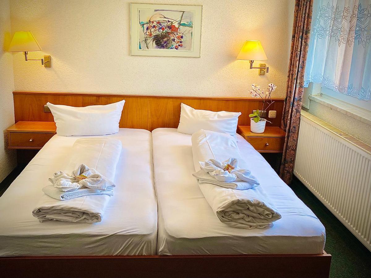Meister Baer Hotel Wettiner Hof Glauchau Esterno foto