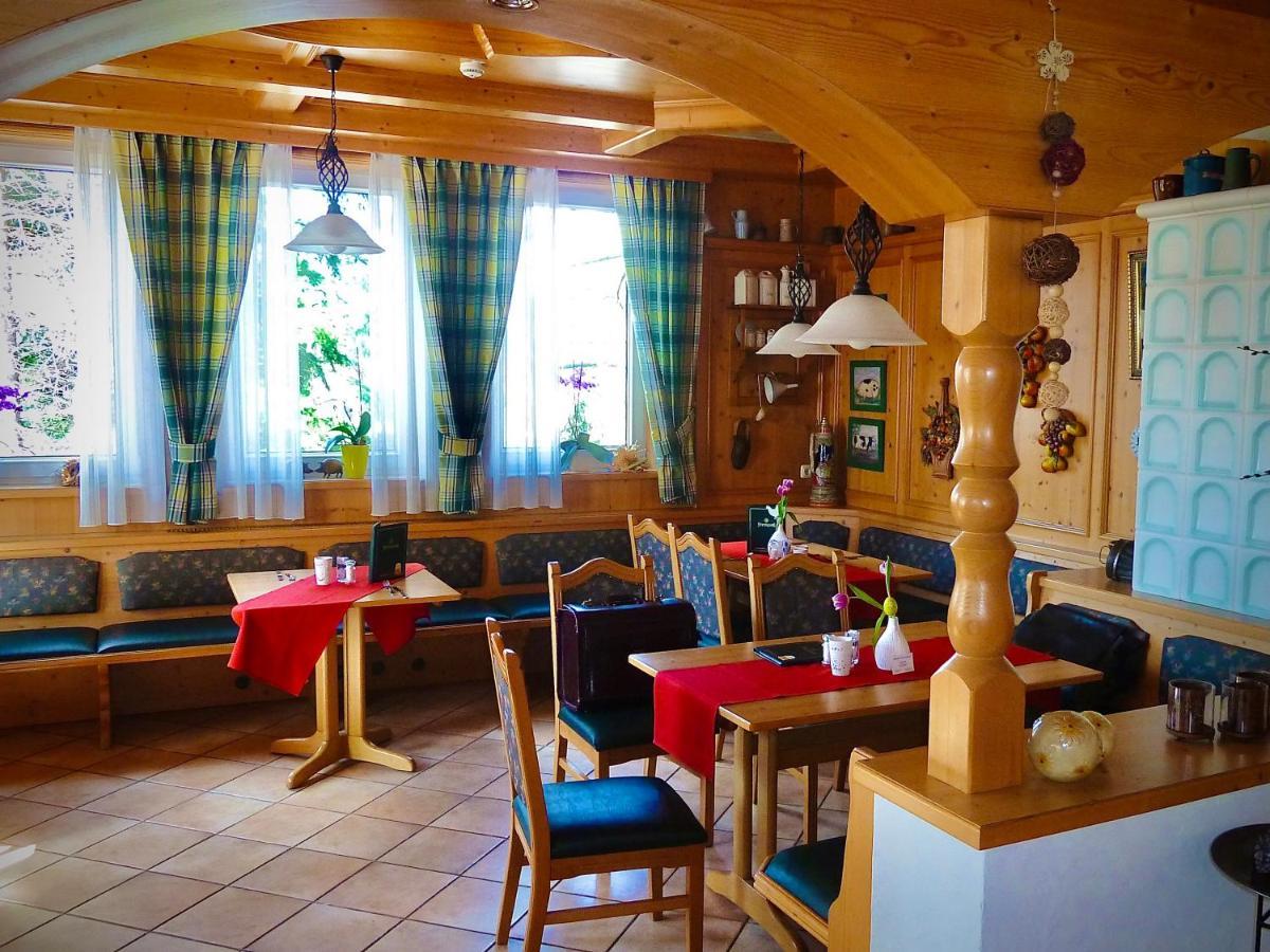Meister Baer Hotel Wettiner Hof Glauchau Esterno foto
