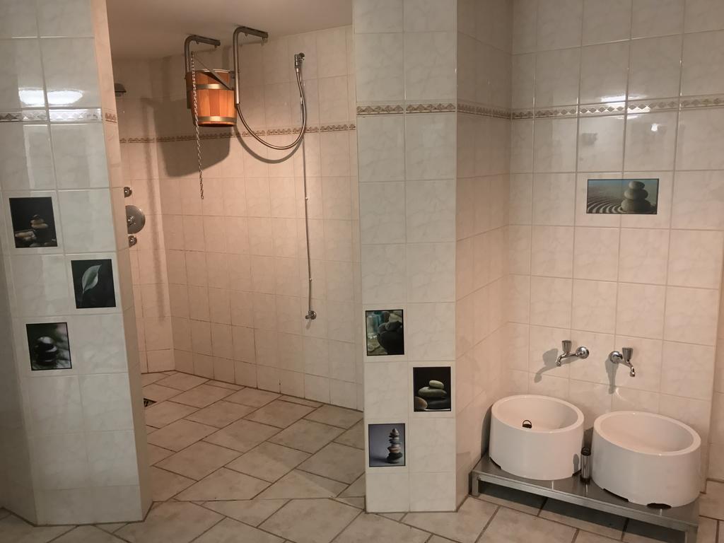 Meister Baer Hotel Wettiner Hof Glauchau Esterno foto